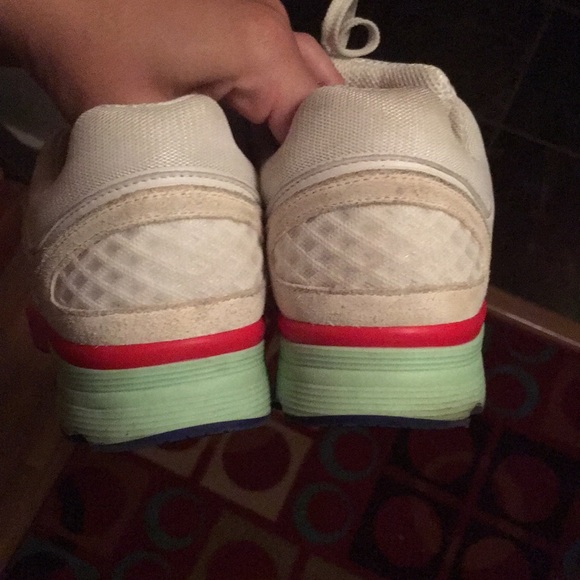 Chanel multi color sneakers - Picture 3 of 8